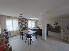 Maison rénovée sous-sol , 2 chambres terrain 741 m2 5