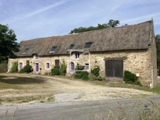 Longère ,Chaumière 161m2  Aux portes de Vannes (Saint-Nolff) 28