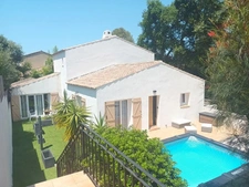 Maison rénovée de 150 m² avec studio indépendant ? Secteur recherché entre La Seyne-sur-Mer et Six-Fours-les-Plages