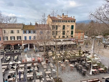 Appartement T2 à louer Le Pradet centre-ville avec terrasse - Dernier étage