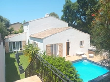 Maison rénovée 150 m² avec studio indépendant ? Secteur recherché entre La Seyne-sur-Mer et Six-Fours-les-Plages