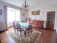 A saisir ! Ensemble immobilier plein de charme avec maison, 