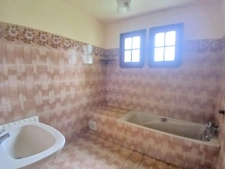 Coup de coeur   Maison de plain-pied  au calme avec + 4000 m2