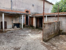 Petit prix, beau potentiel à saisir à Roumazière-Loubert !