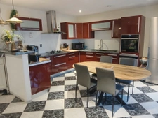 Maison de plain pied avec semi sous sol Secteur Champniers