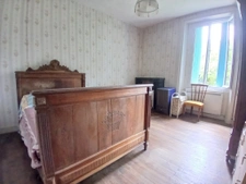 Maison en pierre de plain-pied proche Piégut-Pluviers (Périg