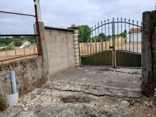 Petit prix, beau potentiel à saisir à Roumazière-Loubert !