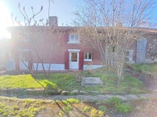 Maison au calme avec terrain, terrasse et garage