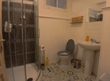 Charmante maison de village en pierre   volumes, cachet et v