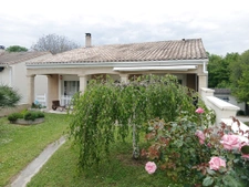 Maison de plain pied avec semi sous sol Secteur Champniers