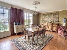 Grande maison centre-ville avec garage