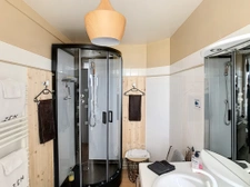 Maison pierres rénovée, avec très belle vue mer