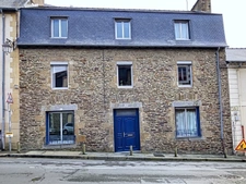  Maison pierres et ardoises, terrasse et jardin vue mer