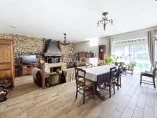 Maison en pierre - Belle rénovation 