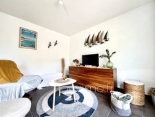 Maison récente 2 chambres, jardin, stationnement