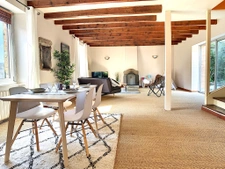  Maison pierres et ardoises, terrasse et jardin vue mer