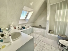 Maison 5 chambres, piscine, ss-sol complet