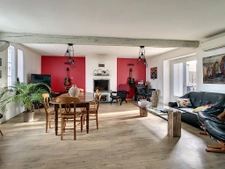 Maison pierres rénovée, avec très belle vue mer