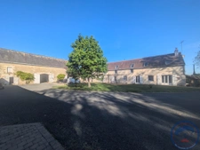 Longère avec piscine au calme à la campagne