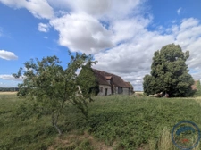 Ancien corps de ferme à rénover   Au coeur de la campagne