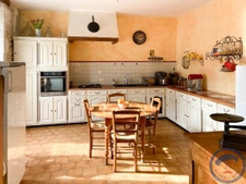 Maison de ville avec jardin, garage - 3 chambres et combles 