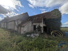 Ancien corps de ferme à rénover   Au coeur de la campagne