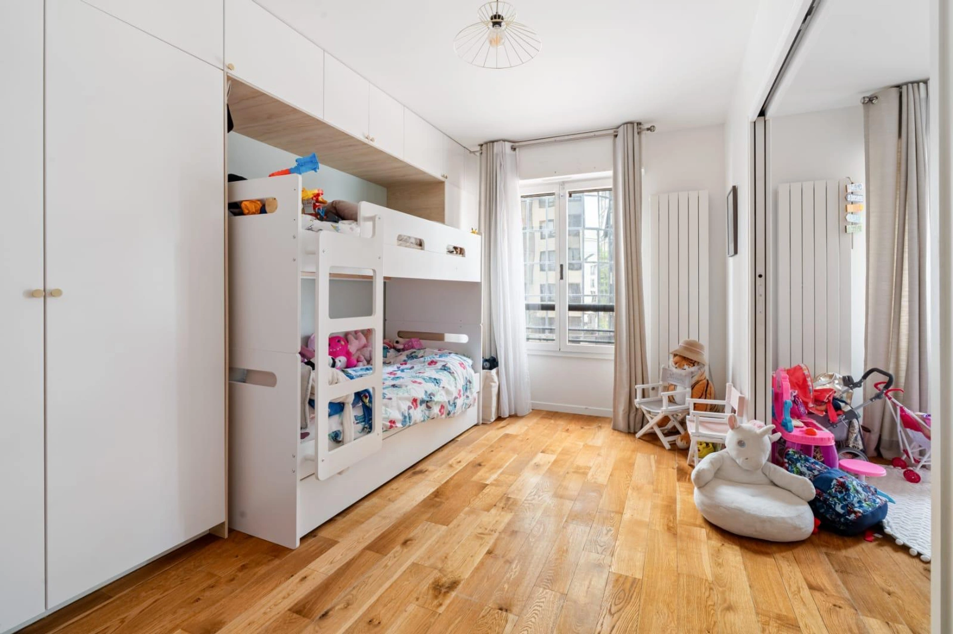 LEVALLOIS - POMPIDOU 16