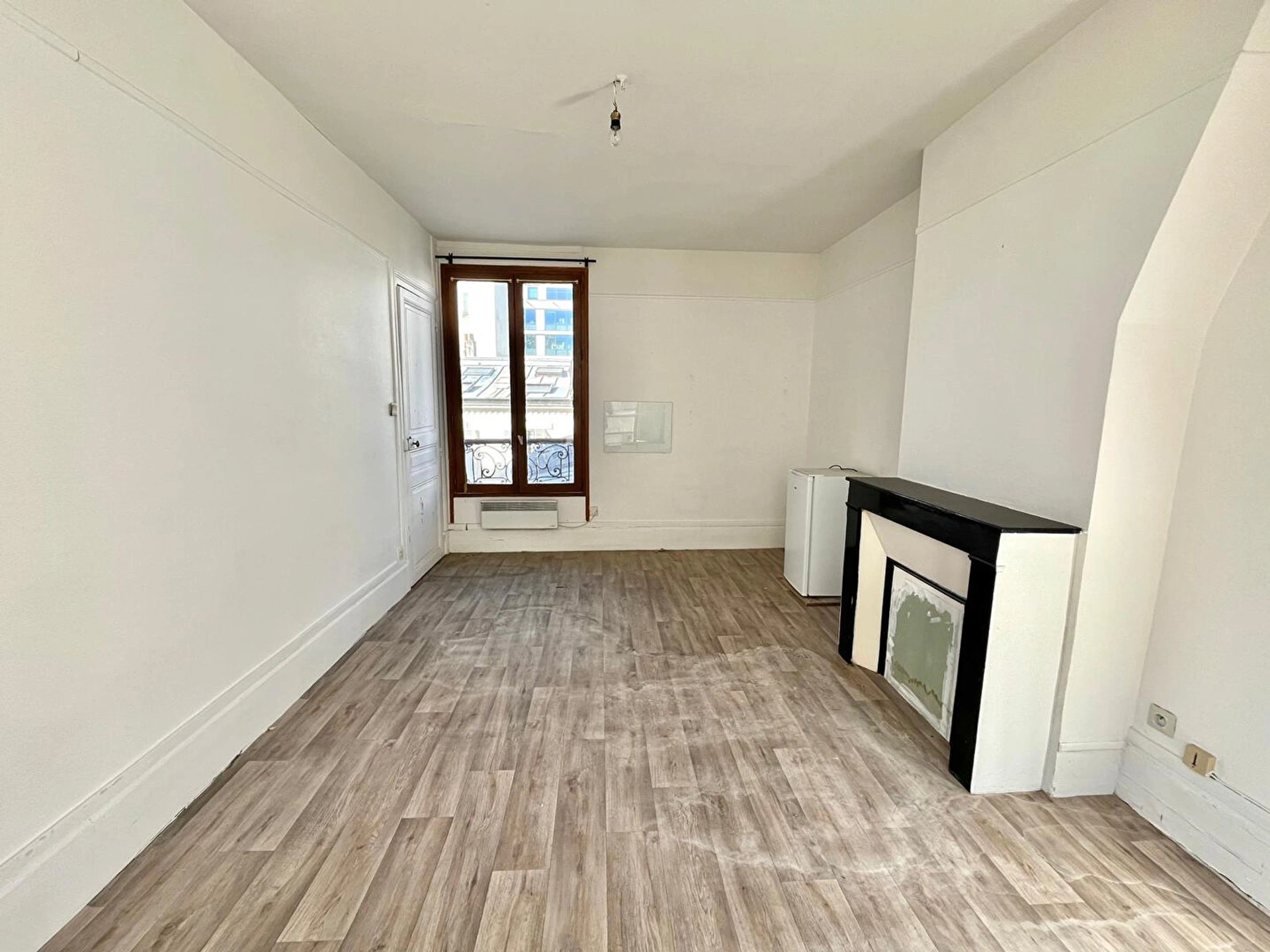 Levallois-Perret - Chaptal - Charmant Studio 8