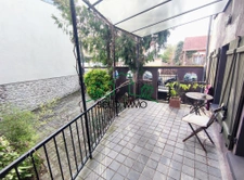 Maison entièrement rénovée avec jardin arboré à Romainville