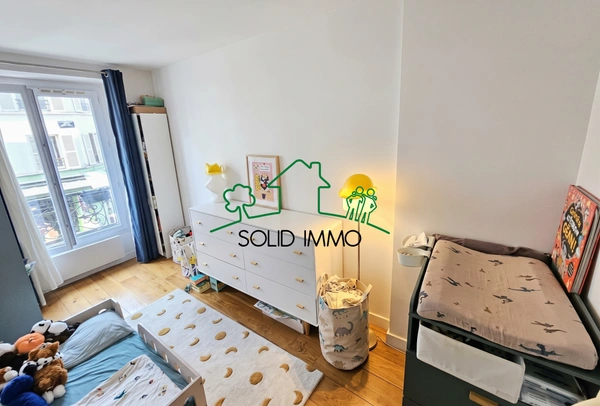 3 pièces de 62.6 m2 lumineux -- Secteur Goncourt Paris 10