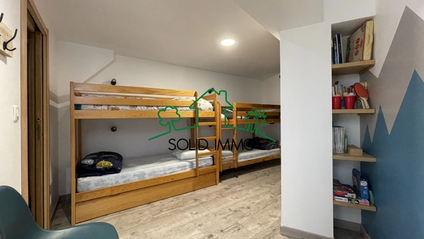 Iolsa 2000 : Appartement T4 Rénové avec Terrasse ensoleillée