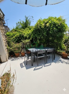 Maison de caractère avec jardin aux portes de Paris   Potent