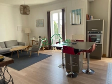 Bel appartement lumineux 3 pièces à Nantes Viarme Hauts-Pavé