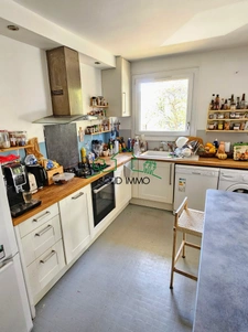 Appartement T4 lumineux de 73 m2 avec balcon à Romainville c