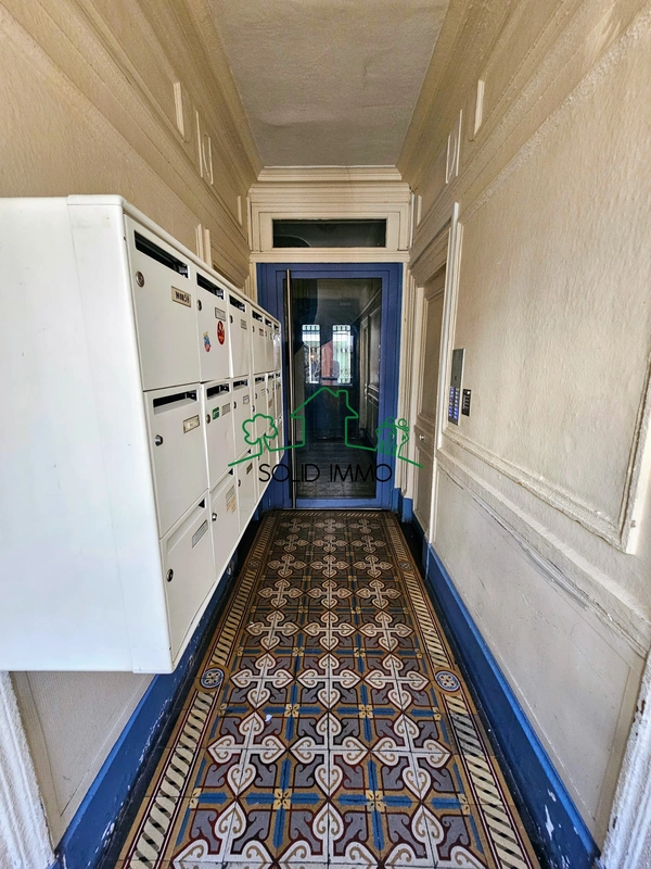 3 pièces de 62.6 m2 lumineux -- Secteur Goncourt Paris 10
