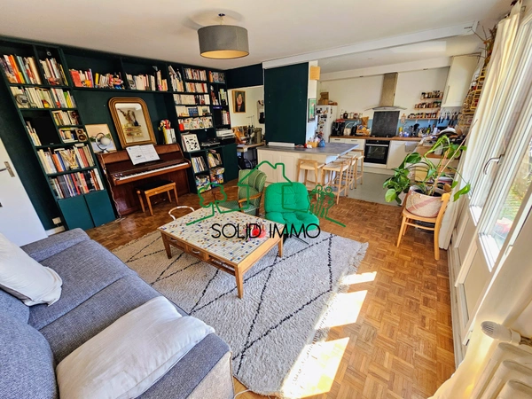 Appartement T4 lumineux de 73.7 m2 avec balcon à Romainville