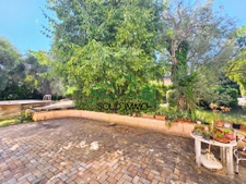 Maison de campagne avec beau terrain