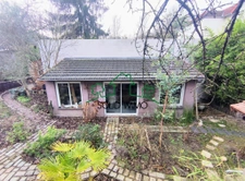 Maison entièrement rénovée avec jardin arboré à Romainville