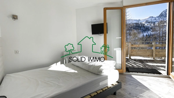 Iolsa 2000 : Appartement T4 Rénové avec Terrasse ensoleillée