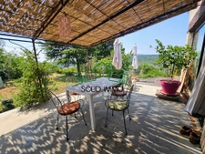 Belle villa avec vue panoramique sur les montagnes   Vinezac