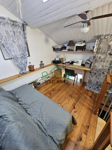 Maison entièrement rénovée avec trois appartements 