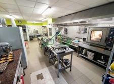  Murs et fonds de commerce d'un hôtel restaurant avec appart