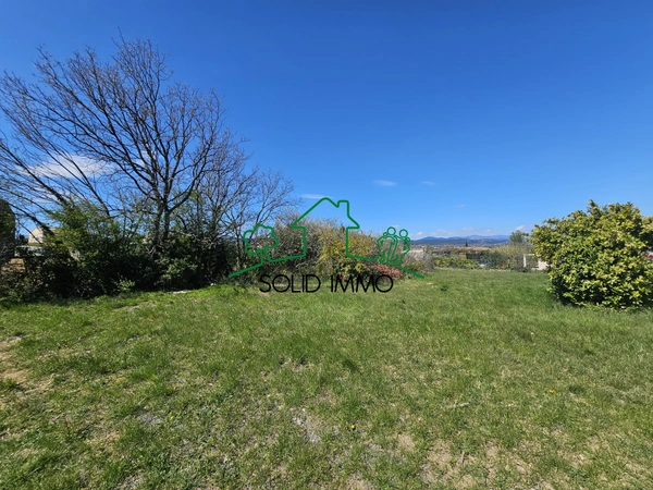Terrain constructible avec permis accepté