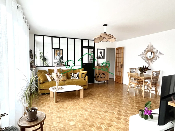 Appartement T4 avec balcon au centre ville de Romainville