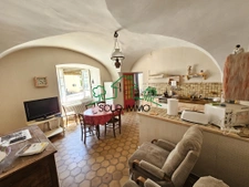 Bâtisse à rénover   