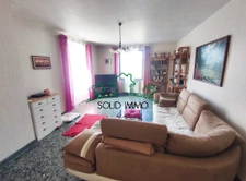 Maison de 8 pièces avec piscine et jardin