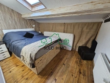 Maison entièrement rénovée avec trois appartements 