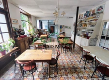  Murs et fonds de commerce d'un hôtel restaurant avec appart