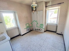 Maison de village avec deux habitations et jardins à Saint G