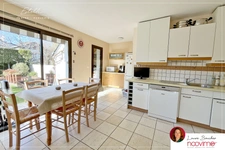 Maison de 190m2 en impasse Perverie / Loquidy 5 chambres pos